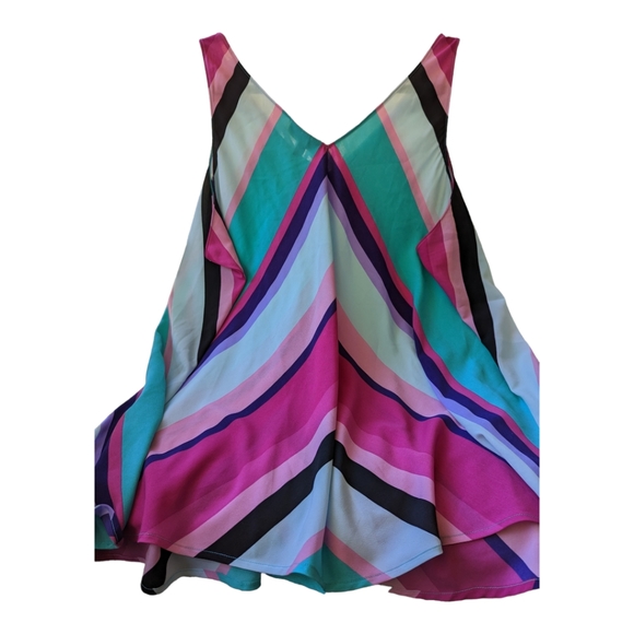 Lane Bryant Tops - Lane Bryant top 100% polyester 💕